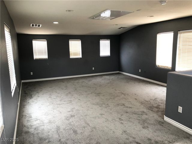 1885 Cape Cod Landing Drive, Las Vegas, NV 89135