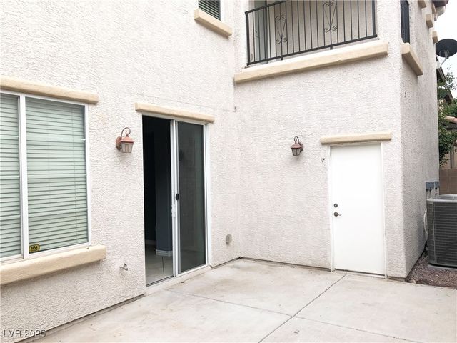 1885 Cape Cod Landing Drive, Las Vegas, NV 89135