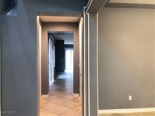 1885 Cape Cod Landing Drive, Las Vegas, NV 89135