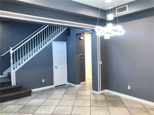 1885 Cape Cod Landing Drive, Las Vegas, NV 89135