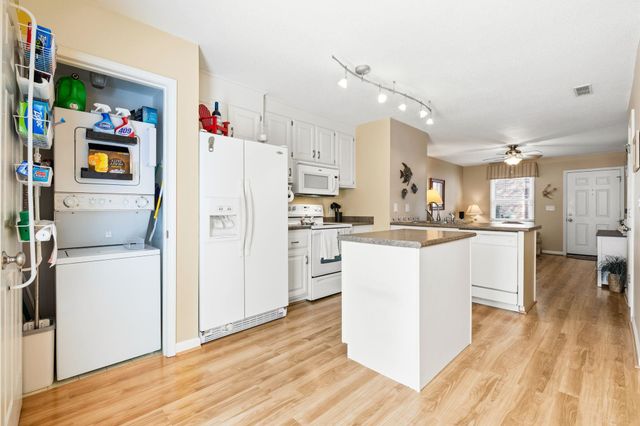 703 26th Ave S Apt C, North Myrtle Beach, SC 29582