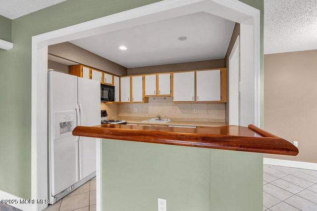 1404 Violet Lane, Jackson, NJ 08527