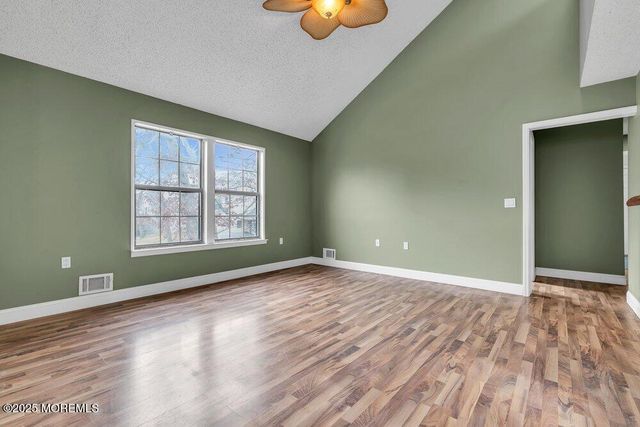 1404 Violet Lane, Jackson, NJ 08527