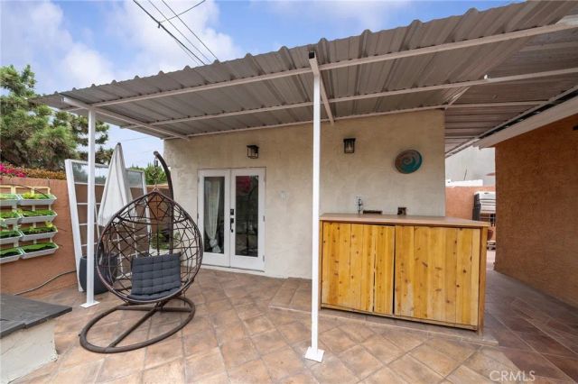 1301 W 56th Street, Los Angeles, CA 90037