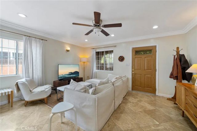 1301 W 56th Street, Los Angeles, CA 90037