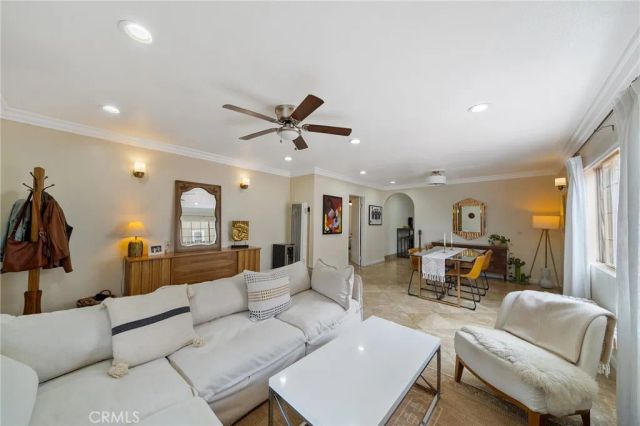 1301 W 56th Street, Los Angeles, CA 90037