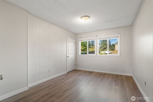 4202 79th Avenue W, Tacoma, WA 98466