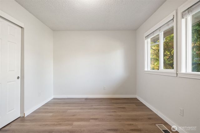 4202 79th Avenue W, Tacoma, WA 98466