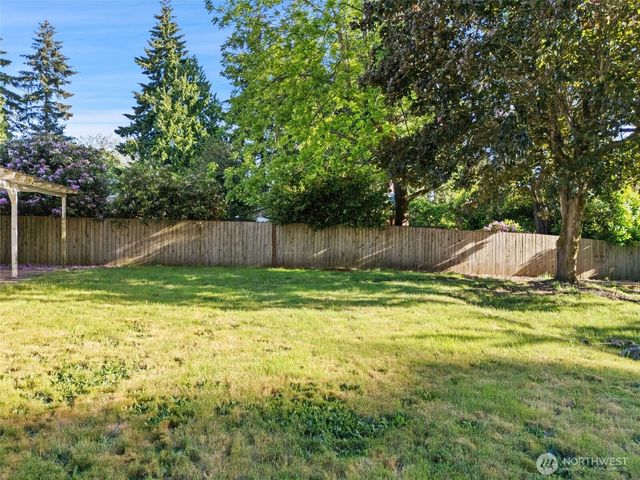 4202 79th Avenue W, Tacoma, WA 98466