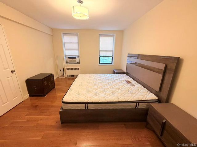 85-14 Broadway 3L, Elmhurst, NY 11373