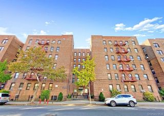 85-14 Broadway 3L, Elmhurst, NY 11373