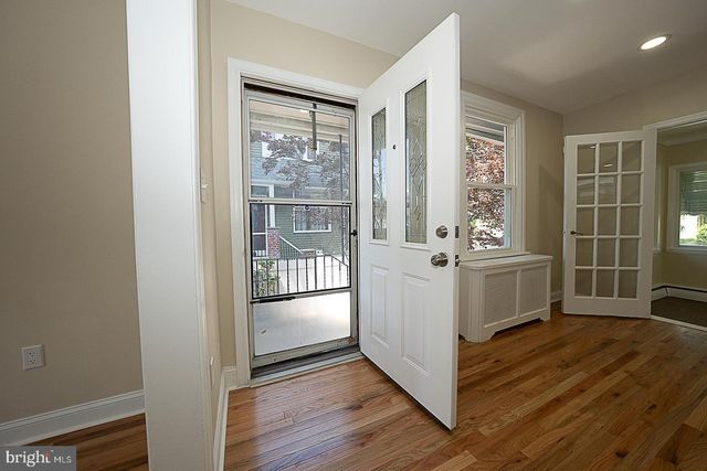 34 LEXINGTON AVE, Lansdowne, PA 19050