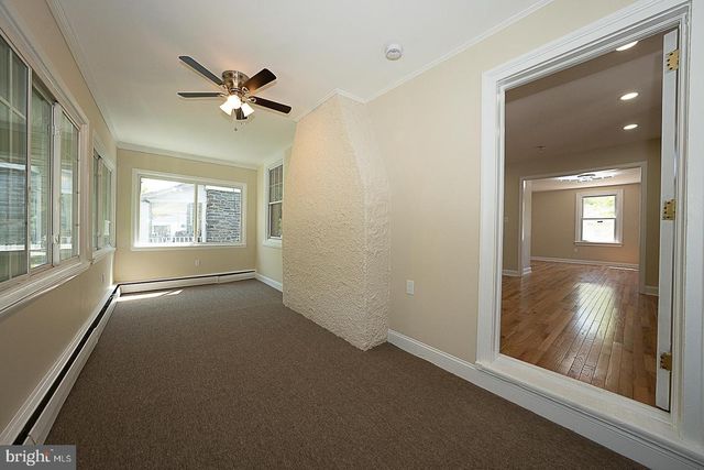 34 LEXINGTON AVE, Lansdowne, PA 19050