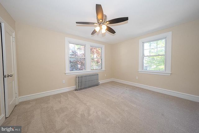 34 LEXINGTON AVE, Lansdowne, PA 19050