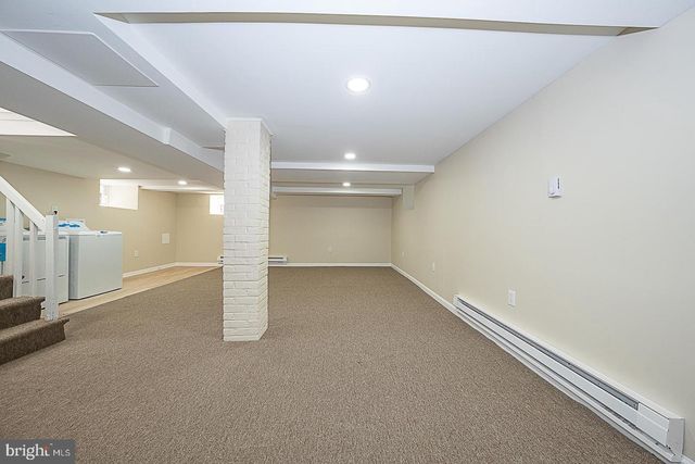34 LEXINGTON AVE, Lansdowne, PA 19050