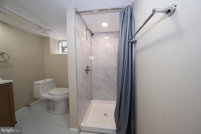 34 LEXINGTON AVE, Lansdowne, PA 19050