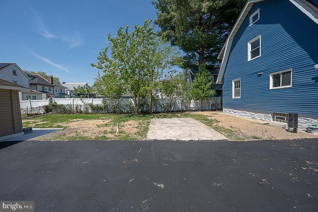 34 LEXINGTON AVE, Lansdowne, PA 19050