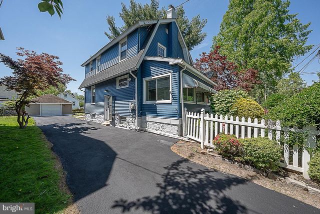 34 LEXINGTON AVE, Lansdowne, PA 19050