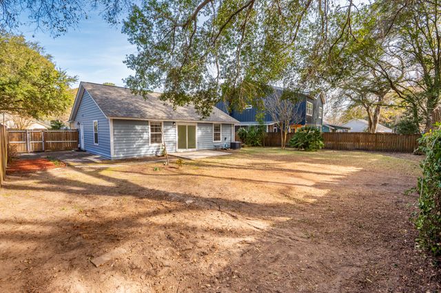 1307 Lake Mallard Boulevard, Mount Pleasant, SC 29464