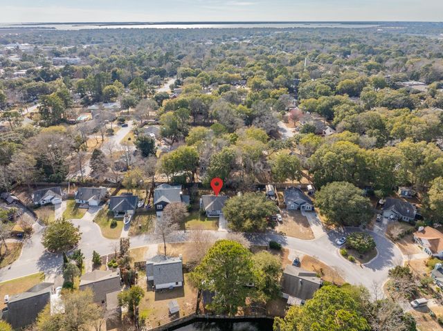 1307 Lake Mallard Boulevard, Mount Pleasant, SC 29464