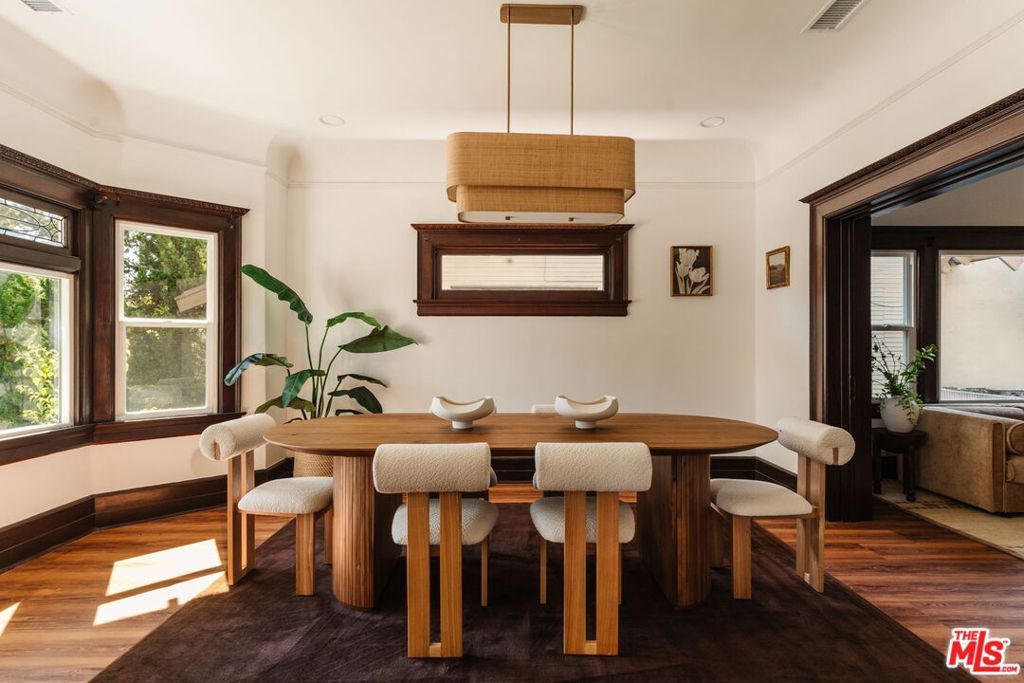2801 Brighton Avenue, Los Angeles, CA 90018 — photo 4