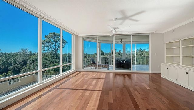 393 N POINT ROAD 301, Osprey, FL 34229