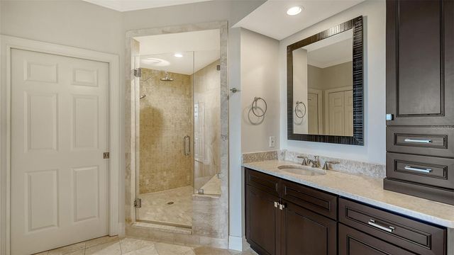 393 N POINT ROAD 301, Osprey, FL 34229