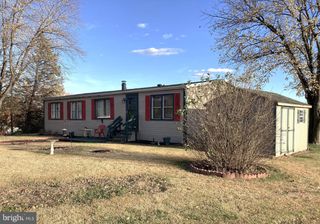 695 SALEM RD #124, Etters, PA 17319