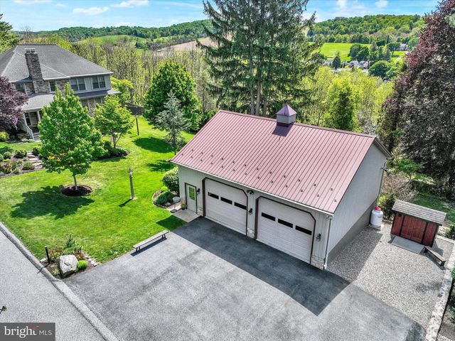 115 HAYWARD HTS, Glen Rock, PA 17327