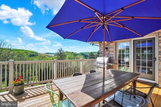 115 HAYWARD HTS, Glen Rock, PA 17327