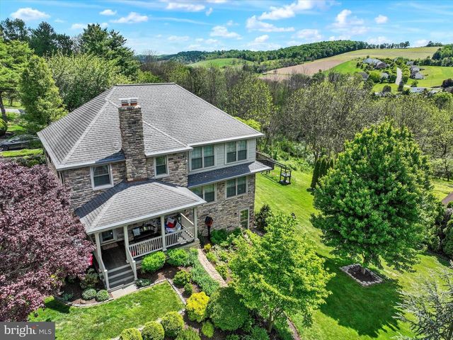 115 HAYWARD HTS, Glen Rock, PA 17327