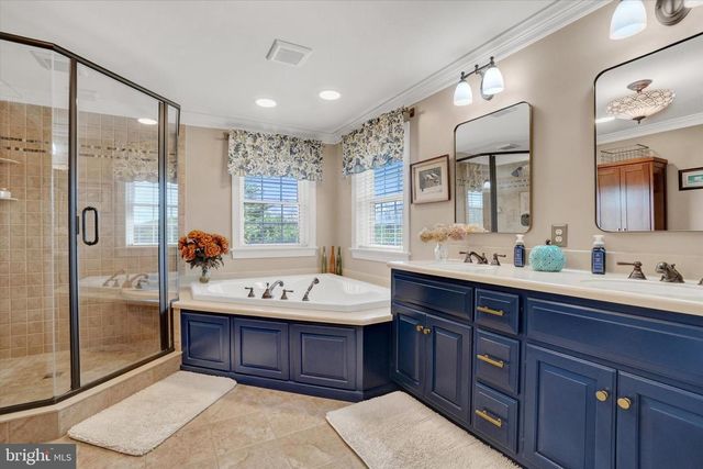 115 HAYWARD HTS, Glen Rock, PA 17327