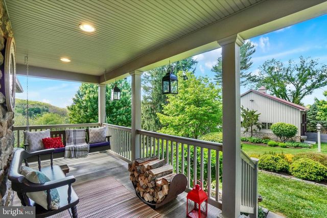 115 HAYWARD HTS, Glen Rock, PA 17327