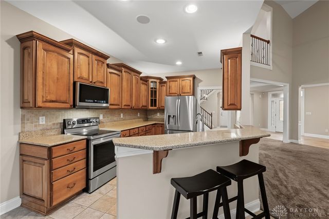 435 Springs Boulevard, Springboro, OH 45066