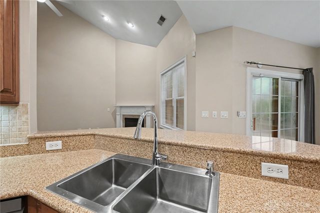 435 Springs Boulevard, Springboro, OH 45066