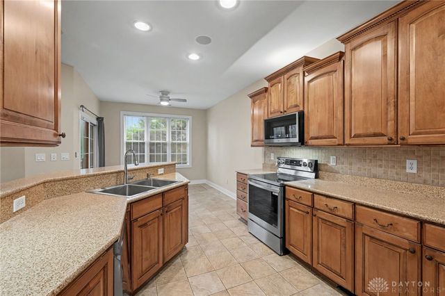 435 Springs Boulevard, Springboro, OH 45066