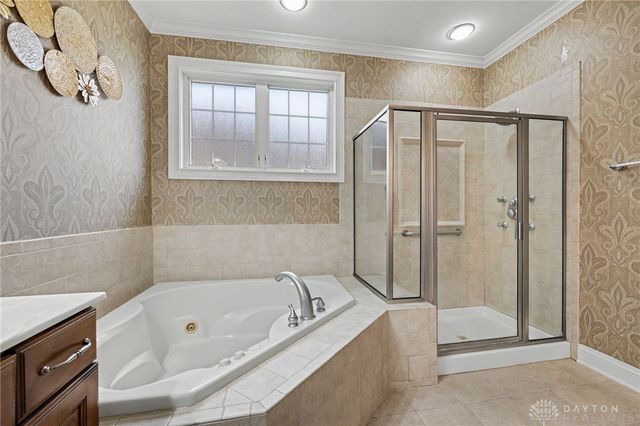 435 Springs Boulevard, Springboro, OH 45066