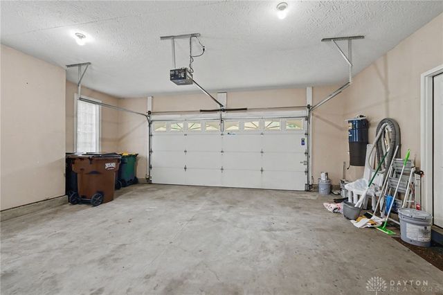 435 Springs Boulevard, Springboro, OH 45066