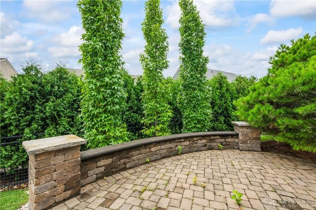 435 Springs Boulevard, Springboro, OH 45066
