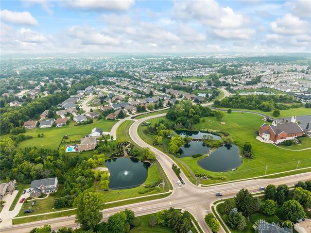 435 Springs Boulevard, Springboro, OH 45066