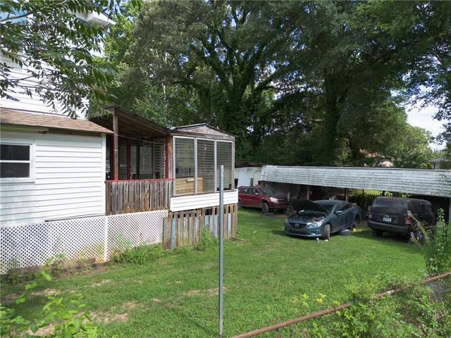 2245 Panstone Drive SW, Marietta, GA 30060