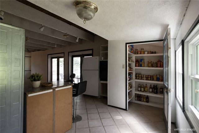 2245 Panstone Drive SW, Marietta, GA 30060