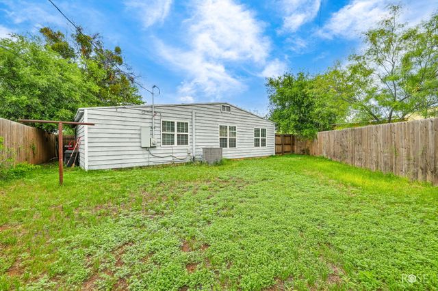 113 E 33rd Street, San Angelo, TX 76903