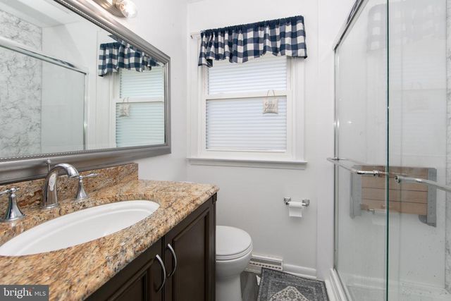 126 E MILITARY DR, National Park, NJ 08063