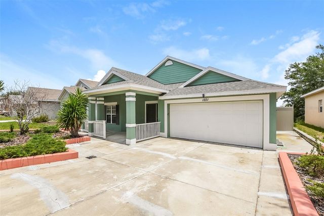 1221 LONGVILLE CIRCLE, Tavares, FL 32778