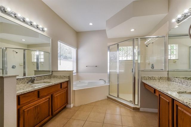 1221 LONGVILLE CIRCLE, Tavares, FL 32778
