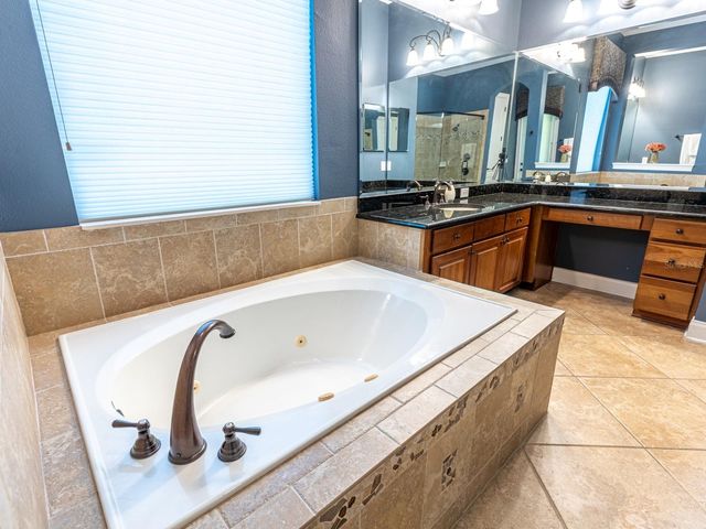 25846 FEATHER RIDGE LANE, Sorrento, FL 32776