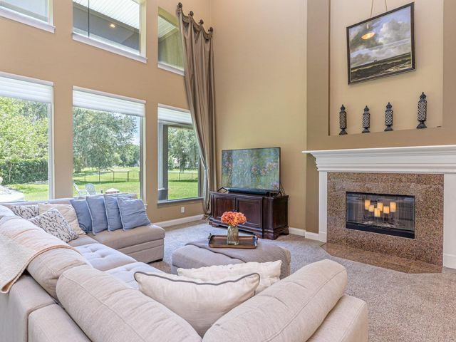 25846 FEATHER RIDGE LANE, Sorrento, FL 32776