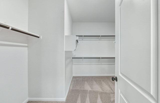 100 Darlington CT, Liberty Hill, TX 78642