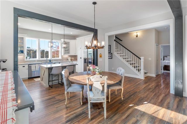6435 Looper Lake Drive, Flowery Branch, GA 30542
